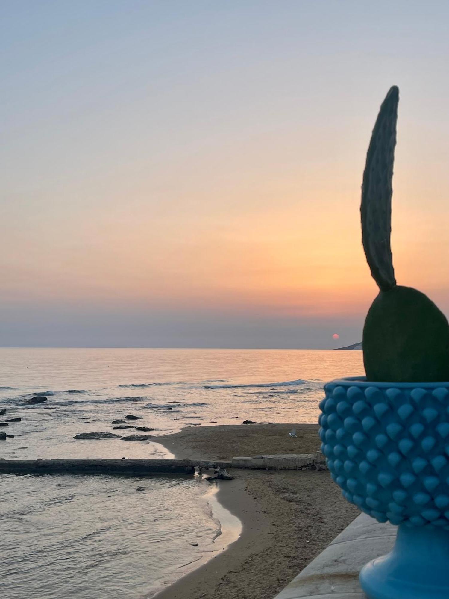 La Casuzza Del Borgo Villa Agrigento Bagian luar foto
