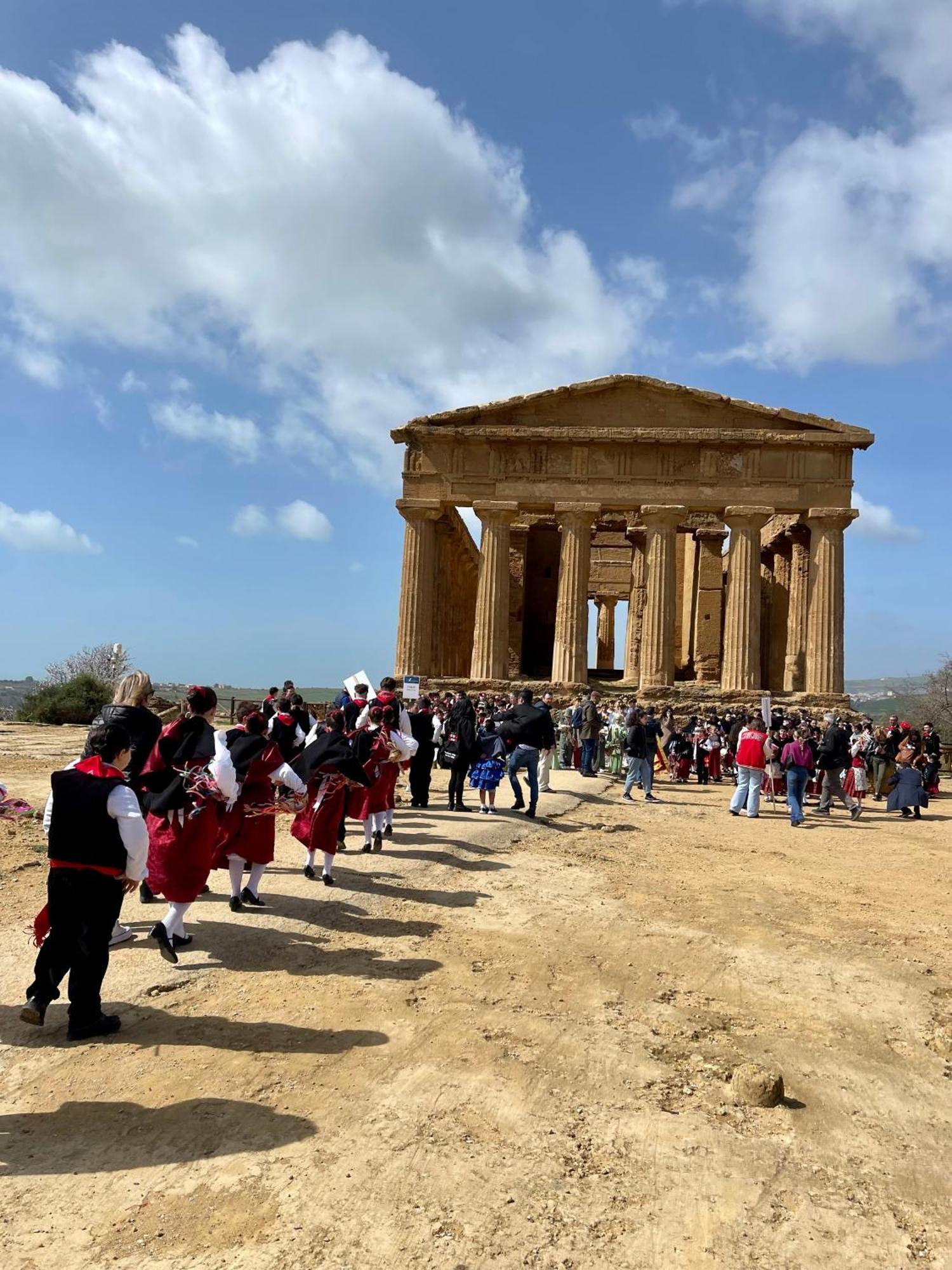 La Casuzza Del Borgo Villa Agrigento Bagian luar foto